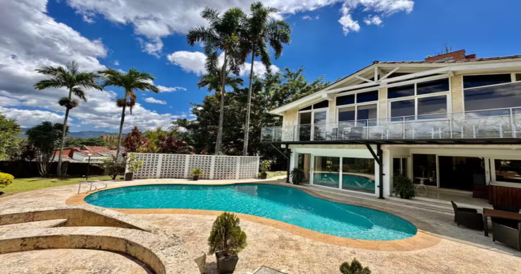 Medellin, Columbia luxury villa with pool