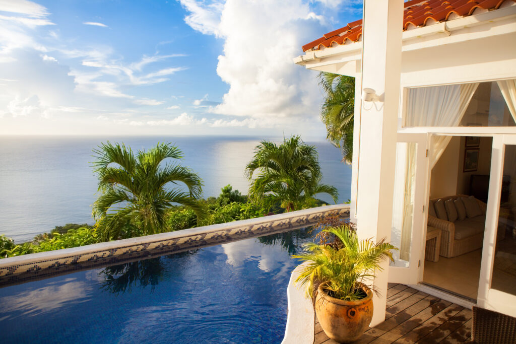 luxury real estate investment returns